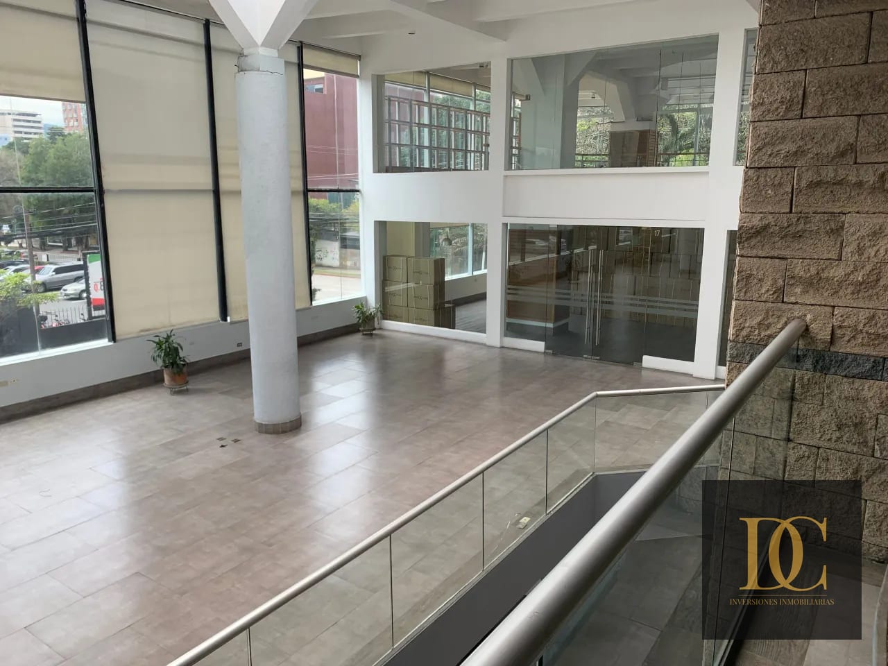 📍 Oficina en Renta – 495 M² + 10 Oficinas | Murano Center | Zona 10 — Oficina en Alquiler en Murano Center, Zona 10, Guatemala, Ciudad — foto 5 de 11
