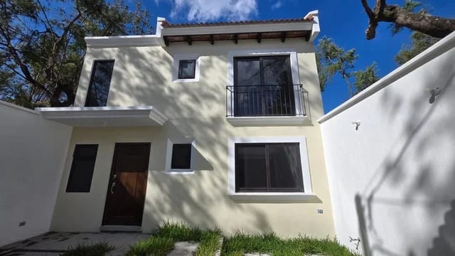 Casa en antigua Gardens fase 1 — Casa en Venta en Antigua Gardens, Alotenango, Sacatepéquez — foto 3 de 3