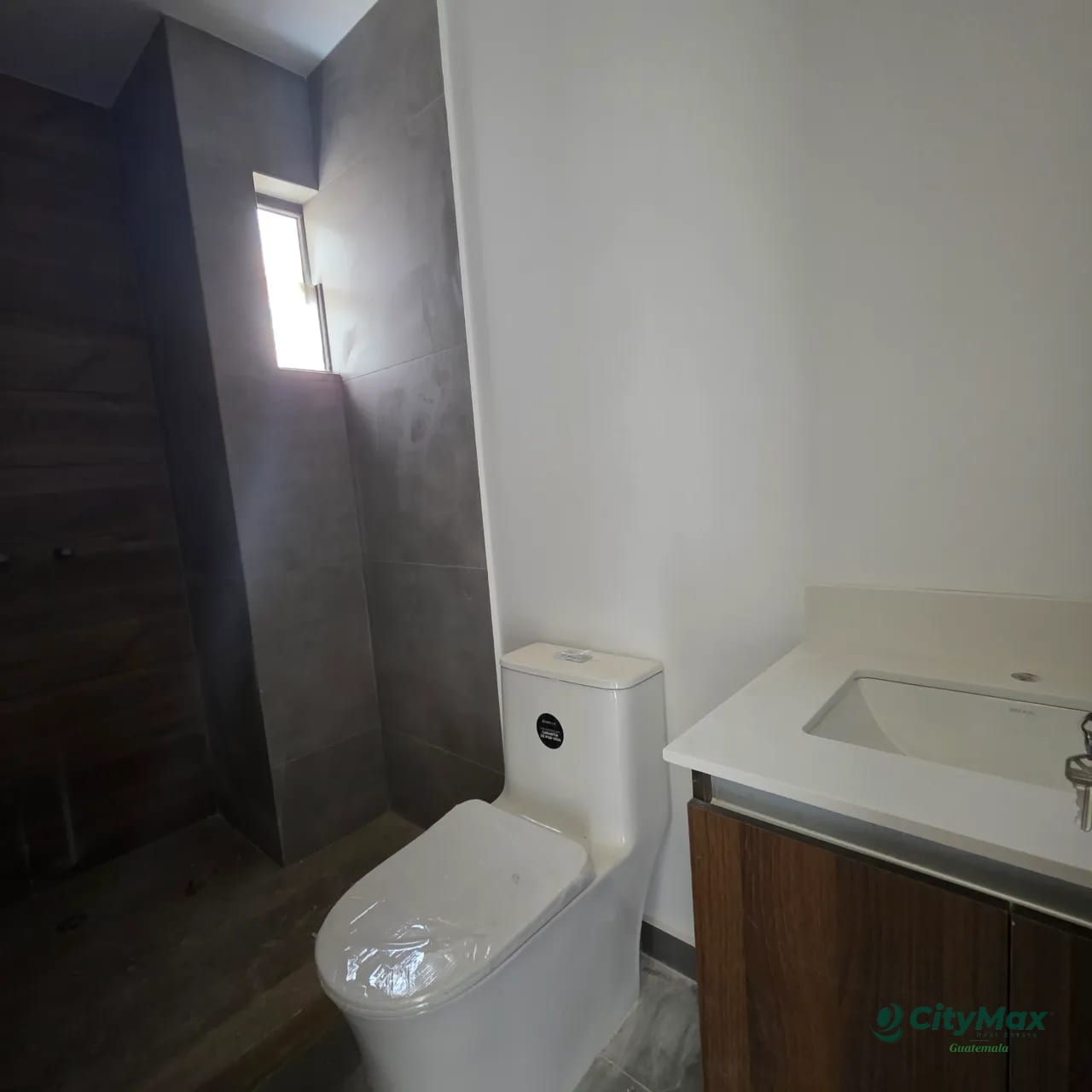 Apartamento 3 Dormitorios en Venta Zona 15 Nivel Alto — Apartamento en Venta en Vista Hermosa II, Zona 15, Guatemala, Ciudad — foto 3 de 9
