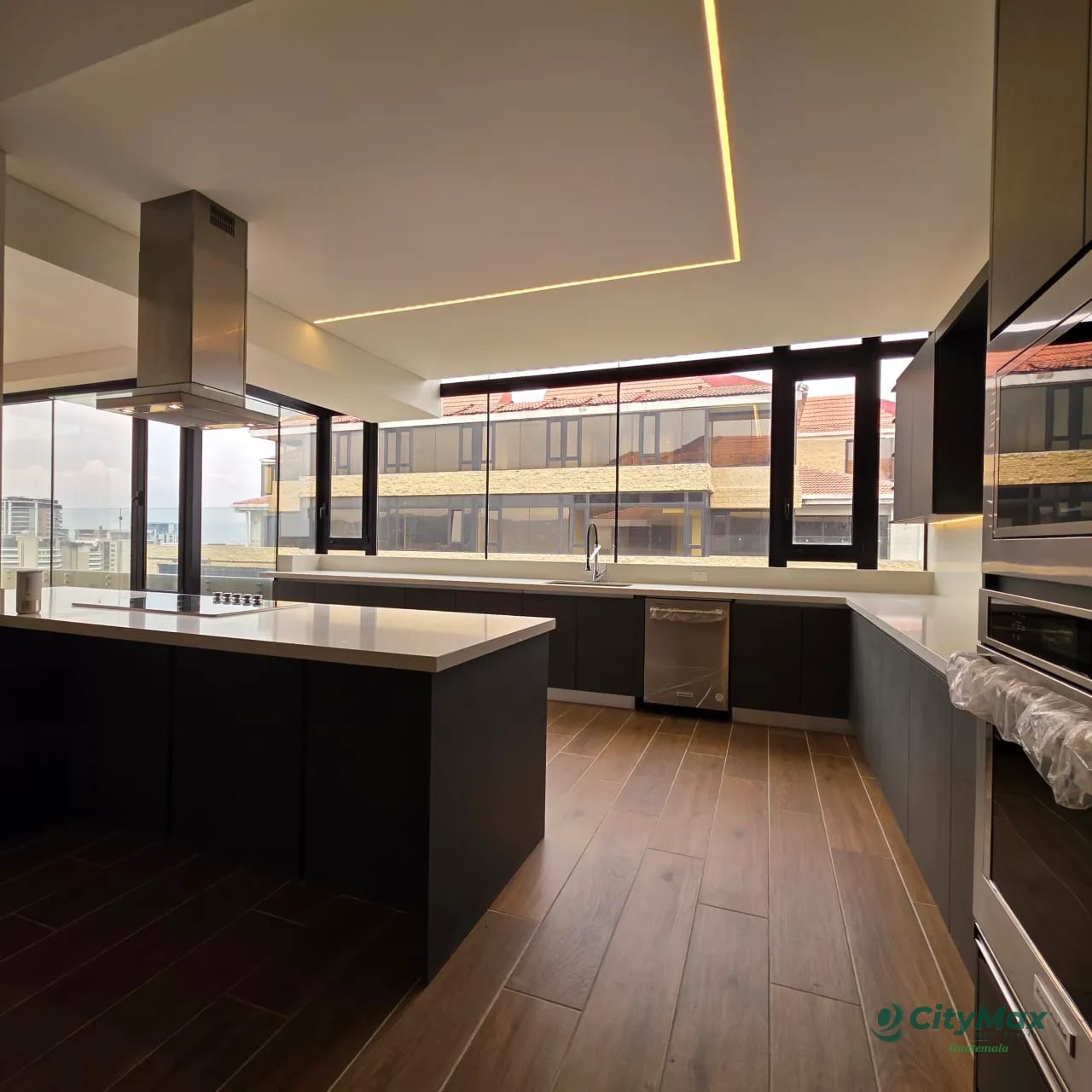 PentHouse en Venta en Oakland Zona 10 Guatemala — Apartamento en Venta en Oakland I, Zona 10, Guatemala, Ciudad — foto 12 de 16