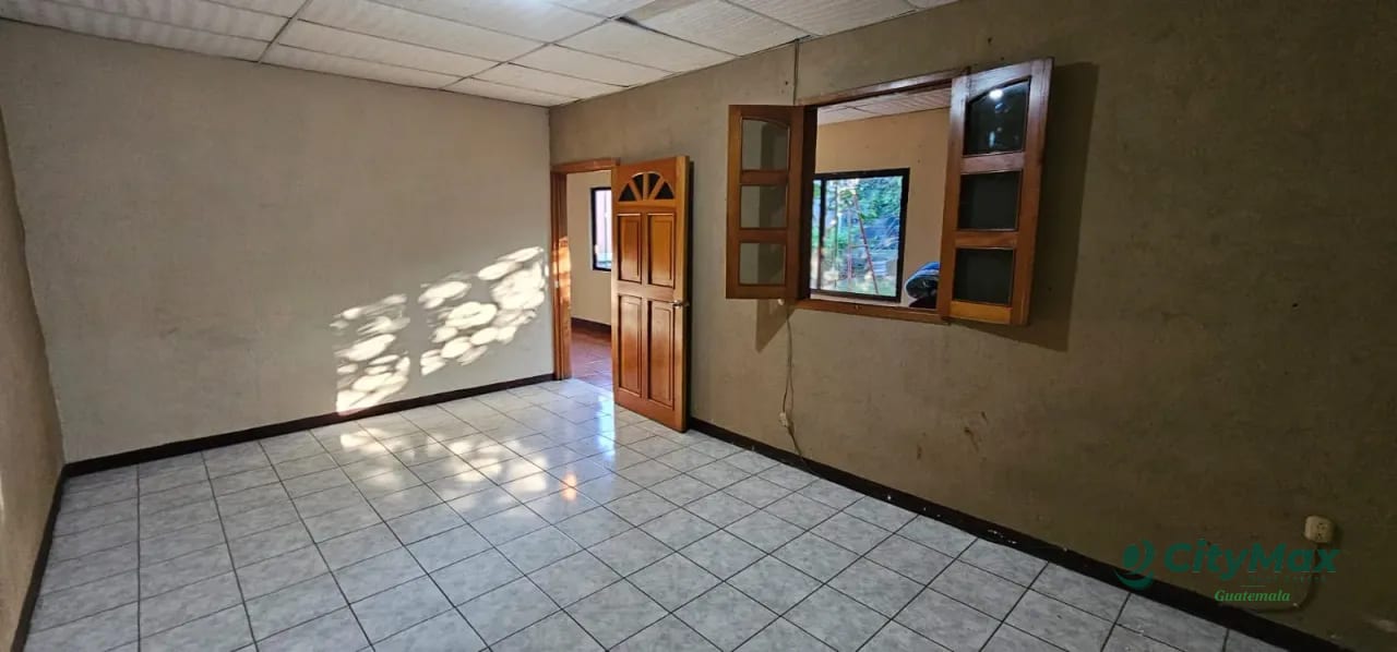 Amplia Casa en Venta o Renta en Colmenas Villas Canales — Casa en Venta en Villa Canales, Guatemala, Ciudad — foto 3 de 11