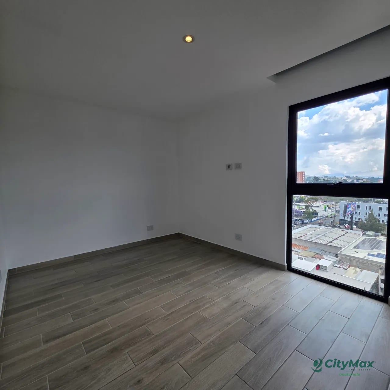 Apartamento en Alquiler en Zona 10 Guatemala — Apartamento en Alquiler en Parque 10, Zona 10, Guatemala, Ciudad — foto 14 de 15