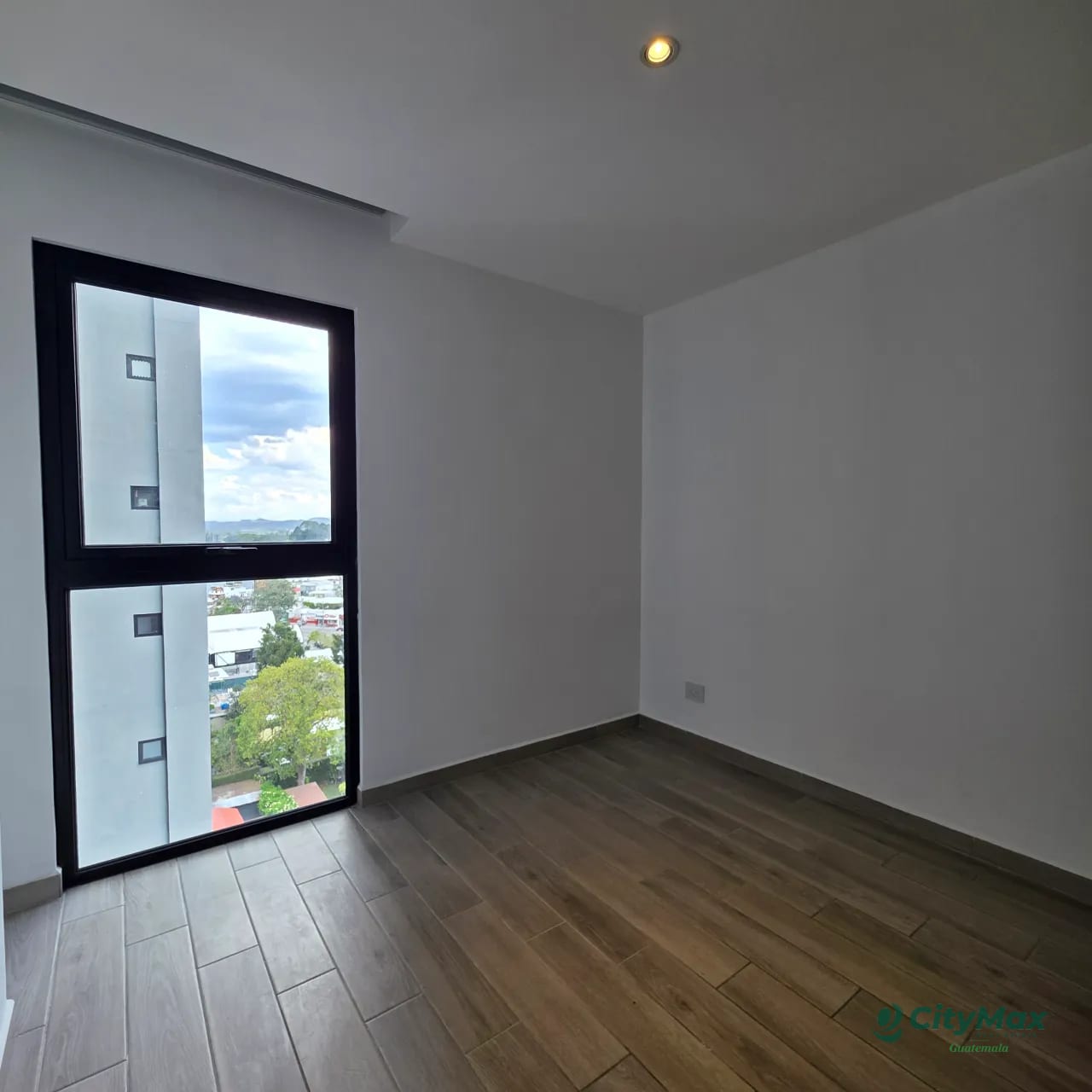 Apartamento en Alquiler en Zona 10 Guatemala — Apartamento en Alquiler en Parque 10, Zona 10, Guatemala, Ciudad — foto 15 de 15