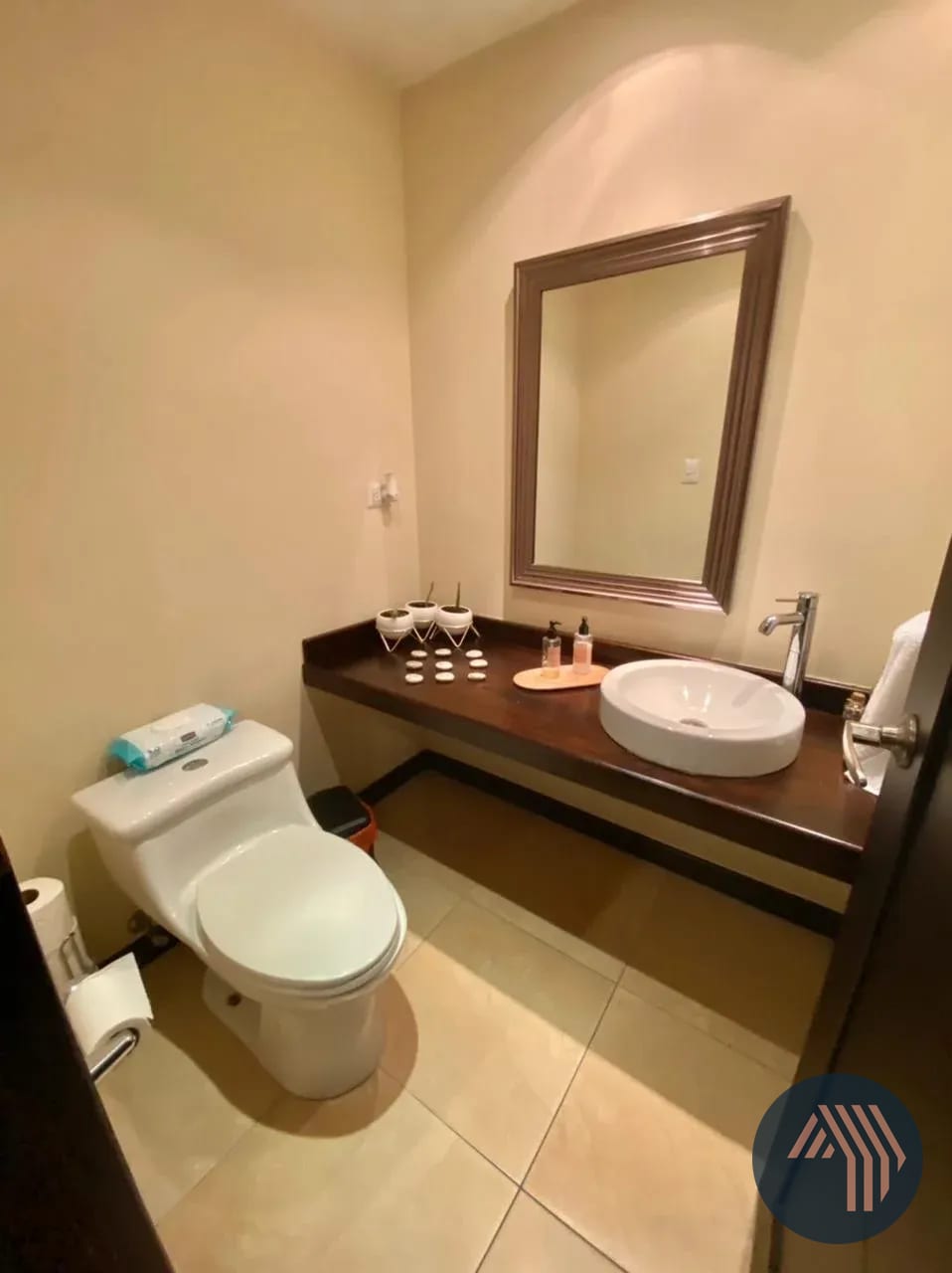 VENTA DE AMPLIO Y CÉNTRICO APARTAMENTO - ARIA, ZONA 10 — Apartamento en Venta en Aria, Zona 10, Guatemala, Ciudad — foto 5 de 8