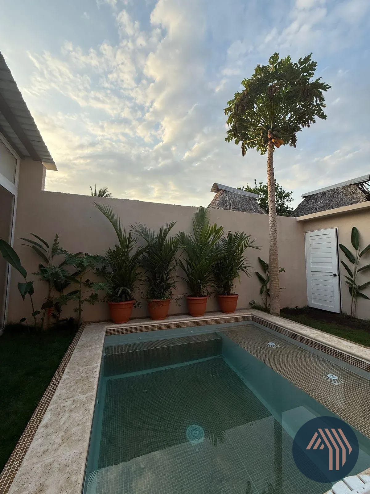 Venta de Hermosa Casa - el Paredón, Sipacate — Casa vacacional en Venta en Sipacate, Escuintla — foto 2 de 15