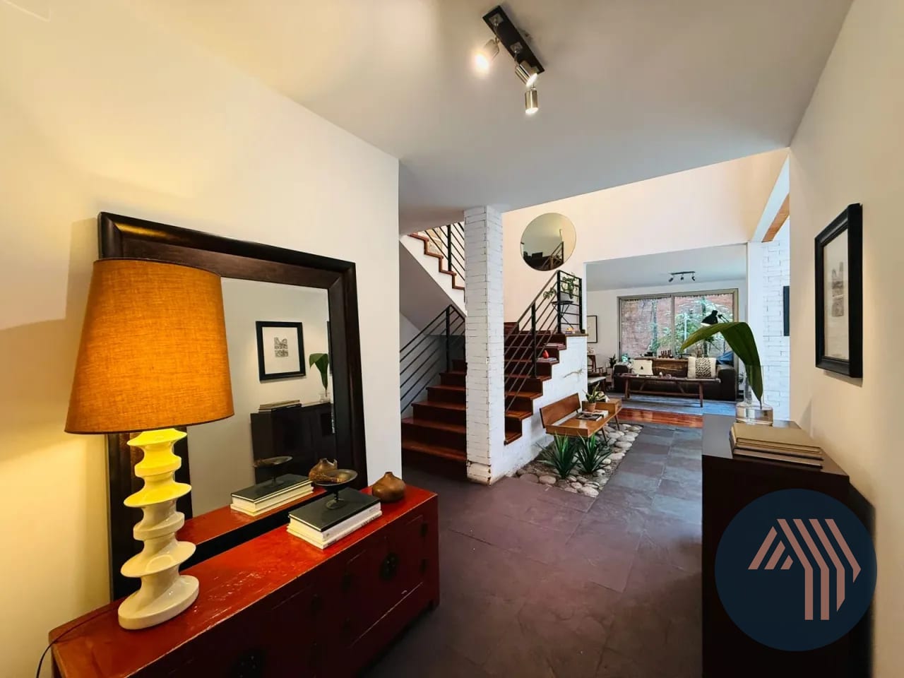 VENTA DE HERMOSA CASA - LAS LOMAS, KM 16.5 CES — Casa en Venta en Carretera a El Salvador, Guatemala, Ciudad — foto 2 de 17