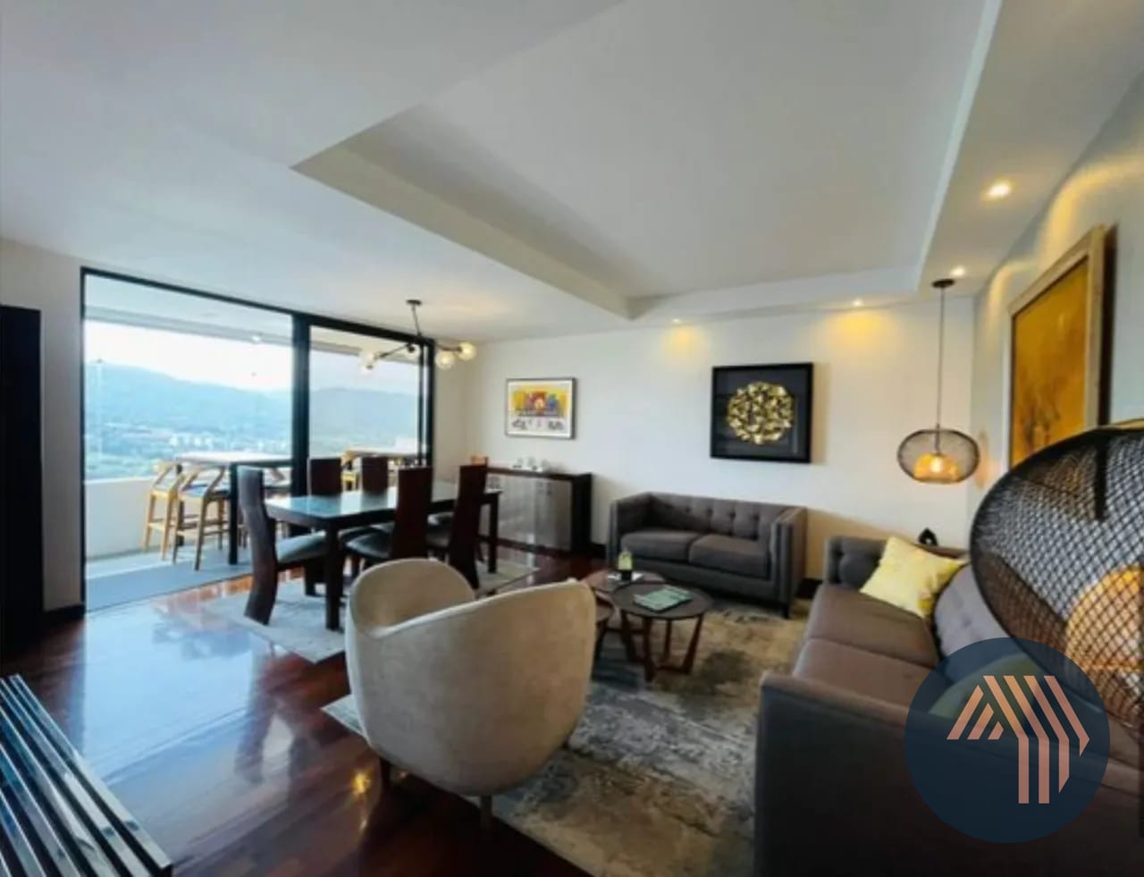 Alquiler de Hermoso y Amplio Apartamento - Lantana, Zona 14 — Apartamento en Alquiler en Lantana, Zona 14, Guatemala, Ciudad — foto 1 de 14