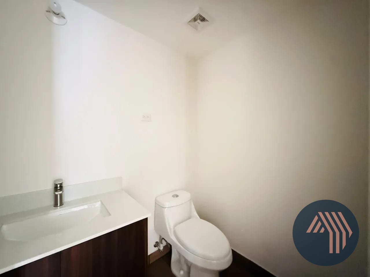 Alquiler de Apartamento para Estrenar - San Isidro 20/21, Zona 16 — Apartamento en Alquiler en San Isidro 20/21, Zona 16, Guatemala, Ciudad — foto 6 de 17