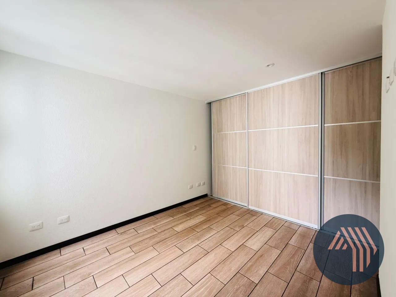 Alquiler de Apartamento para Estrenar - San Isidro 20/21, Zona 16 — Apartamento en Alquiler en San Isidro 20/21, Zona 16, Guatemala, Ciudad — foto 10 de 17