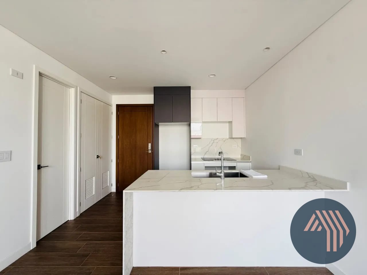 Alquiler de Apartamento para Estrenar - Ferre 10, Zona 10 — Apartamento en Alquiler en Ferré Diez, Zona 10, Guatemala, Ciudad — foto 5 de 17