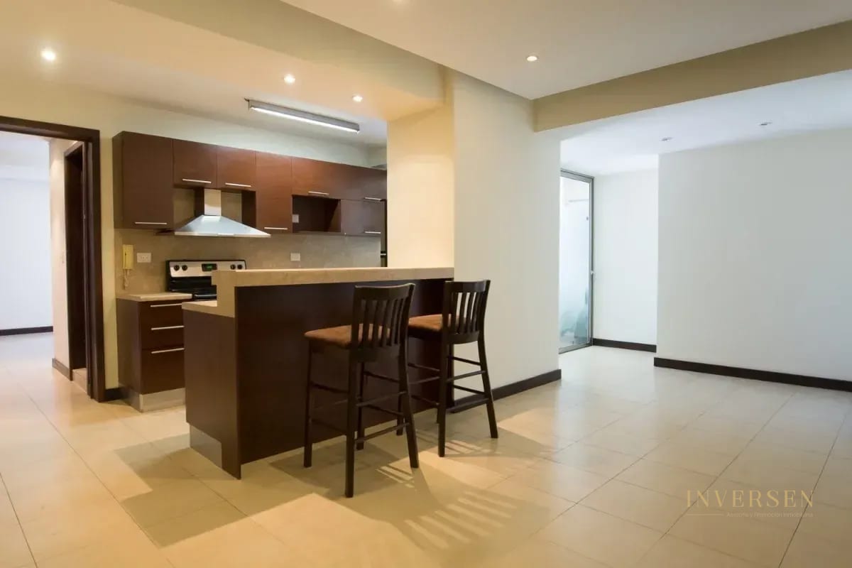 Apartamento en renta, zona 14 — Apartamento en Alquiler en Zona 14, Guatemala, Ciudad — foto 1 de 8