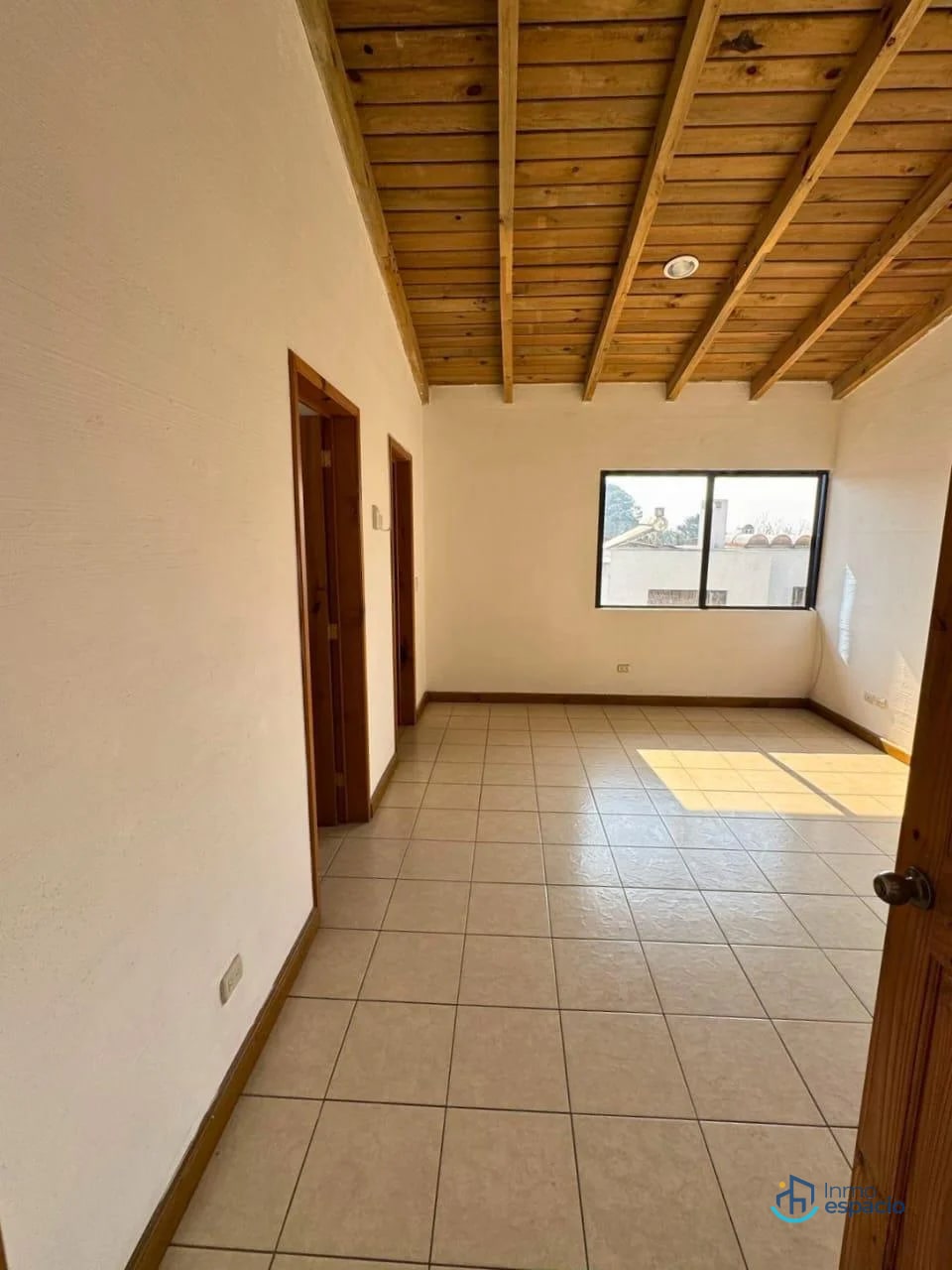 Casa en alquiler en Condominio San Mateo, Boulevard Acatán Zona 16 - 6