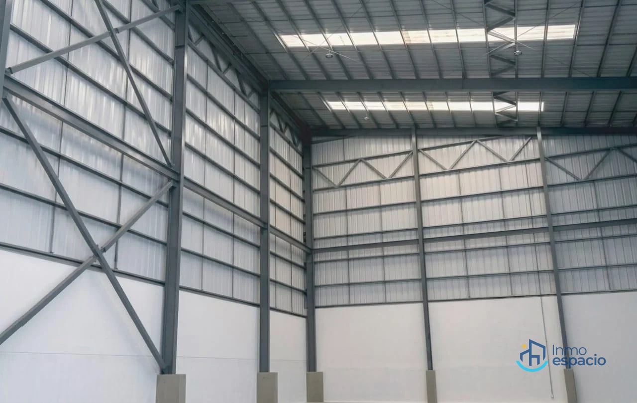 Bodega en alquiler ubicada en Complejo GAMMA CA-9, Amatitlán Km. 25.7 - 17