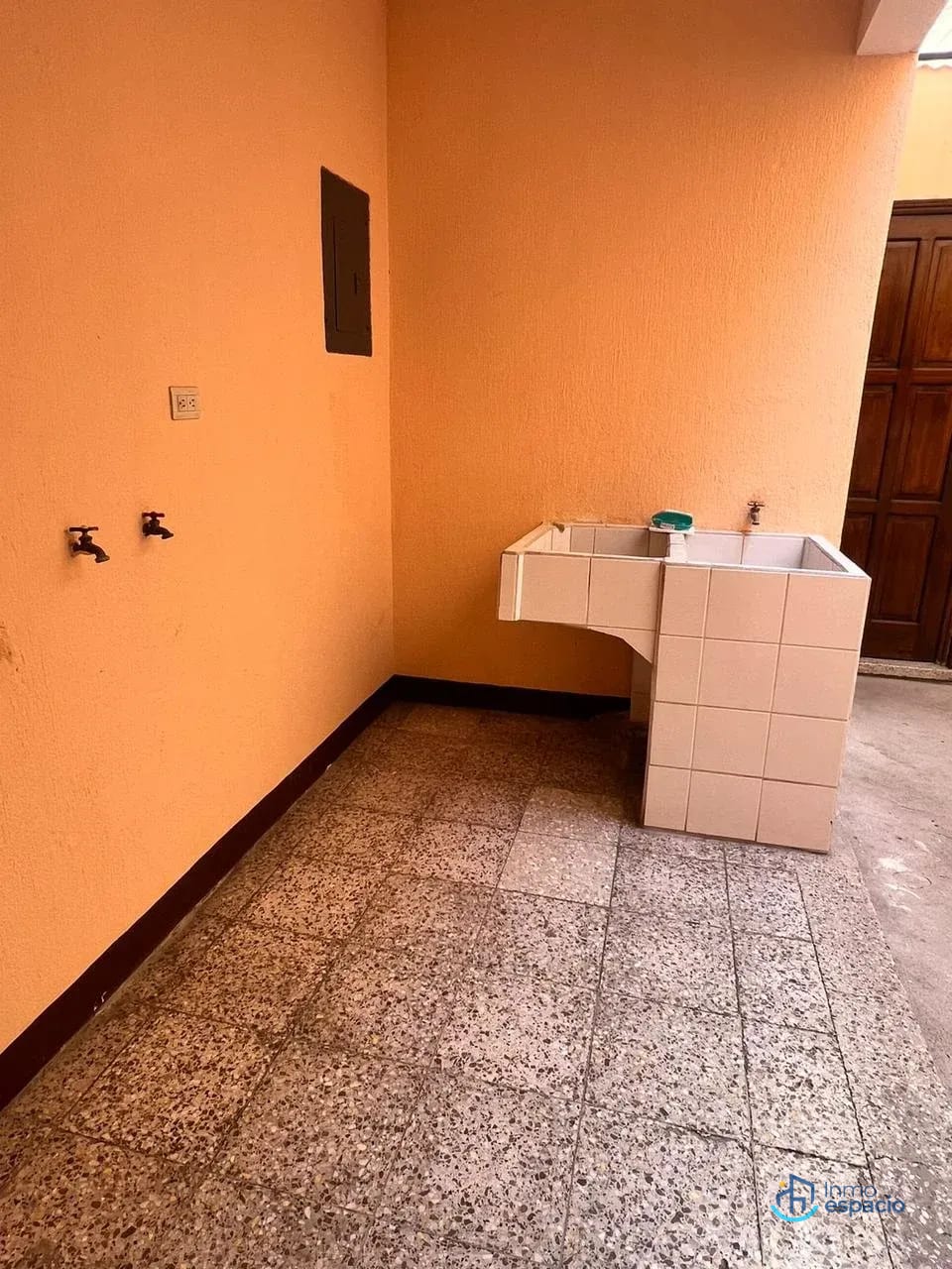 Casa en venta en San Cristóbal — Casa en Venta en Zona 8 Mixco, Guatemala, Ciudad — foto 2 de 17