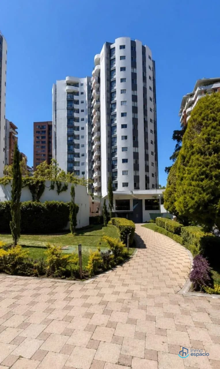 🏢 APARTAMENTO EN ALQUILER – ATTICA I, ZONA 14 — Apartamento en Alquiler en Attica, Zona 14, Guatemala, Ciudad — foto 3 de 17