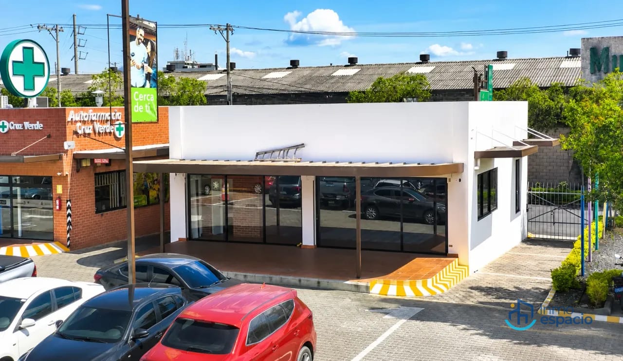 Locales Comerciales en Renta | Primer Nivel — Local en Alquiler en Zona 12, Guatemala, Ciudad — foto 1 de 5