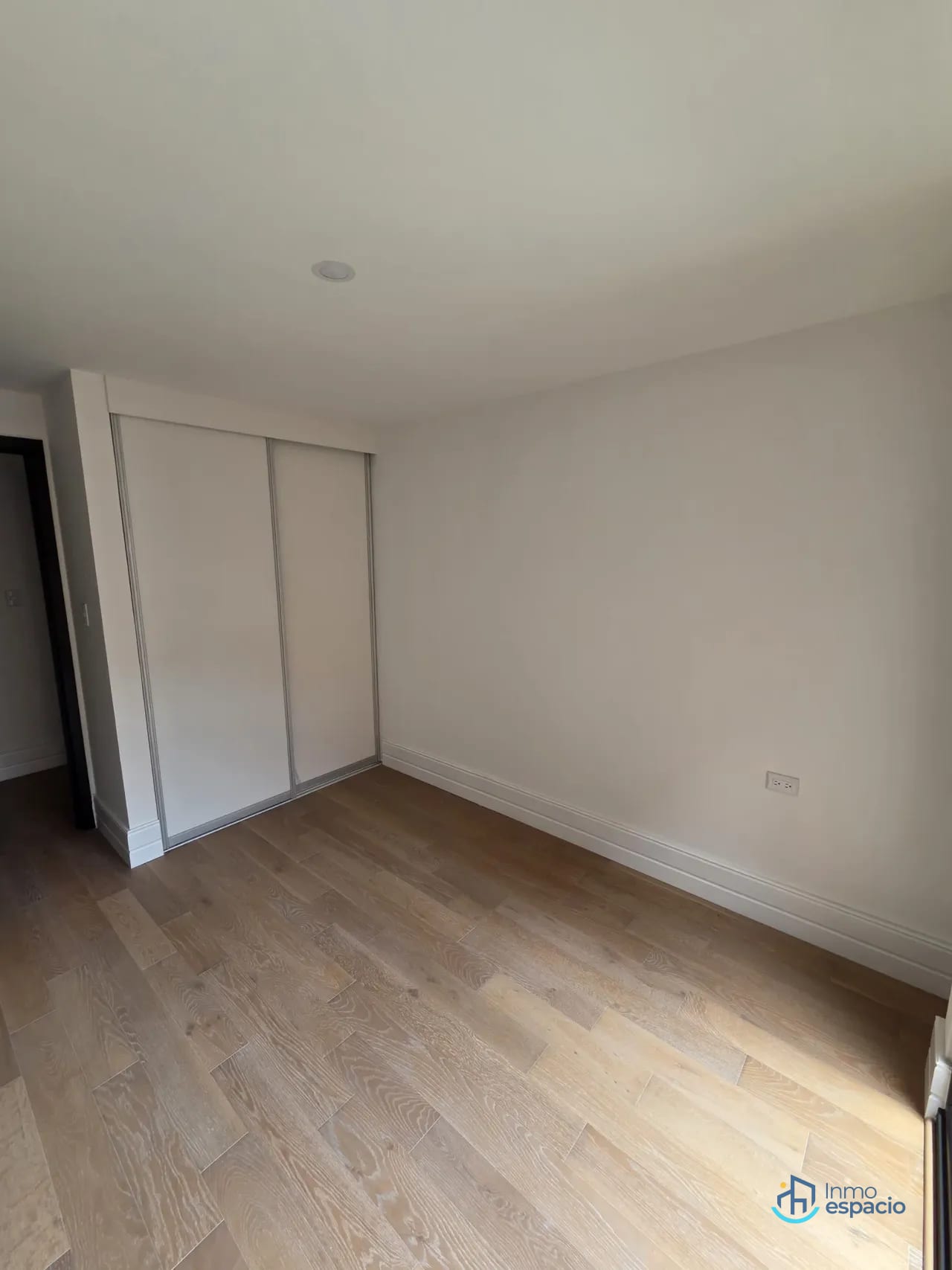 Apartamentos en Renta – Zona 5 — Apartamento en Alquiler en Céntrico, Zona 5, Guatemala, Ciudad — foto 7 de 11