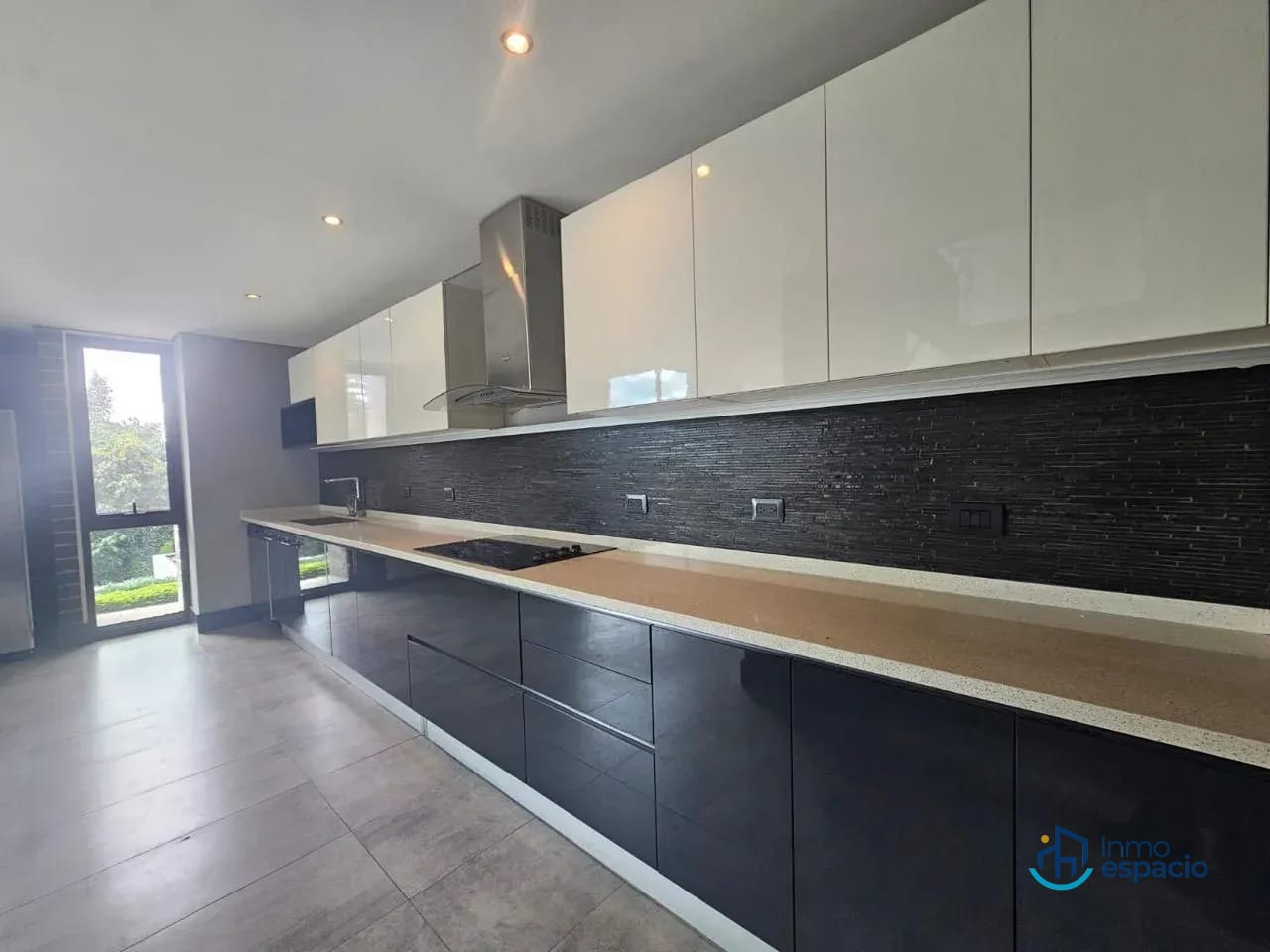 Apartamento en Alquiler | Zona 16 — Apartamento en Alquiler en Viú Cayalá, Zona 16, Guatemala, Ciudad — foto 9 de 11