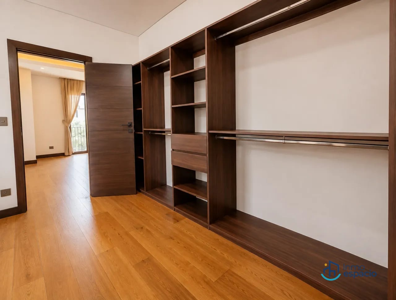 Apartamento en alquiler - Zona 16 — Apartamento en Alquiler en Ramblas de Cayalá, Zona 16, Guatemala, Ciudad — foto 7 de 17