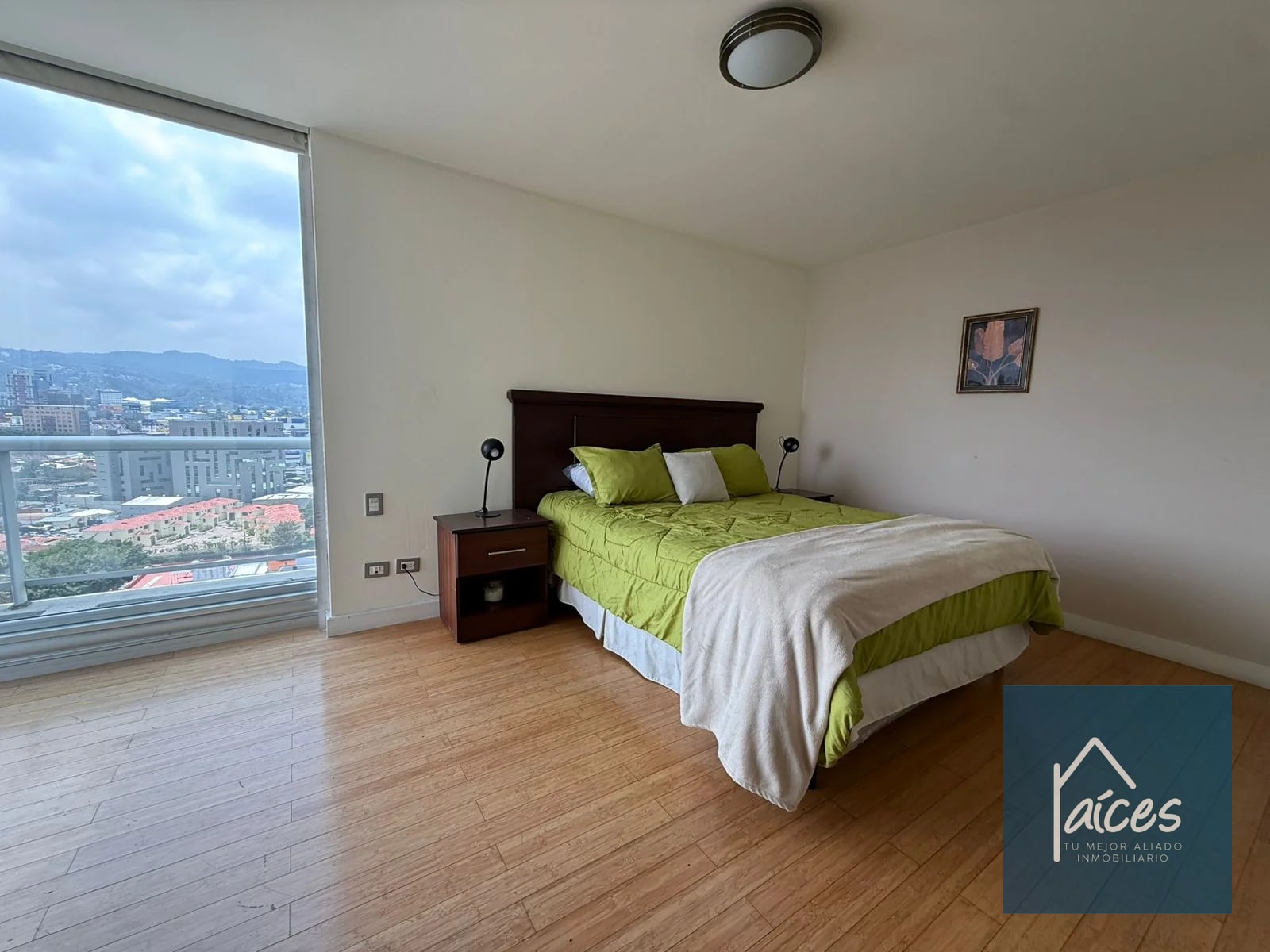 Apartamento en renta ATRIUM Zona 10 (D) - 9