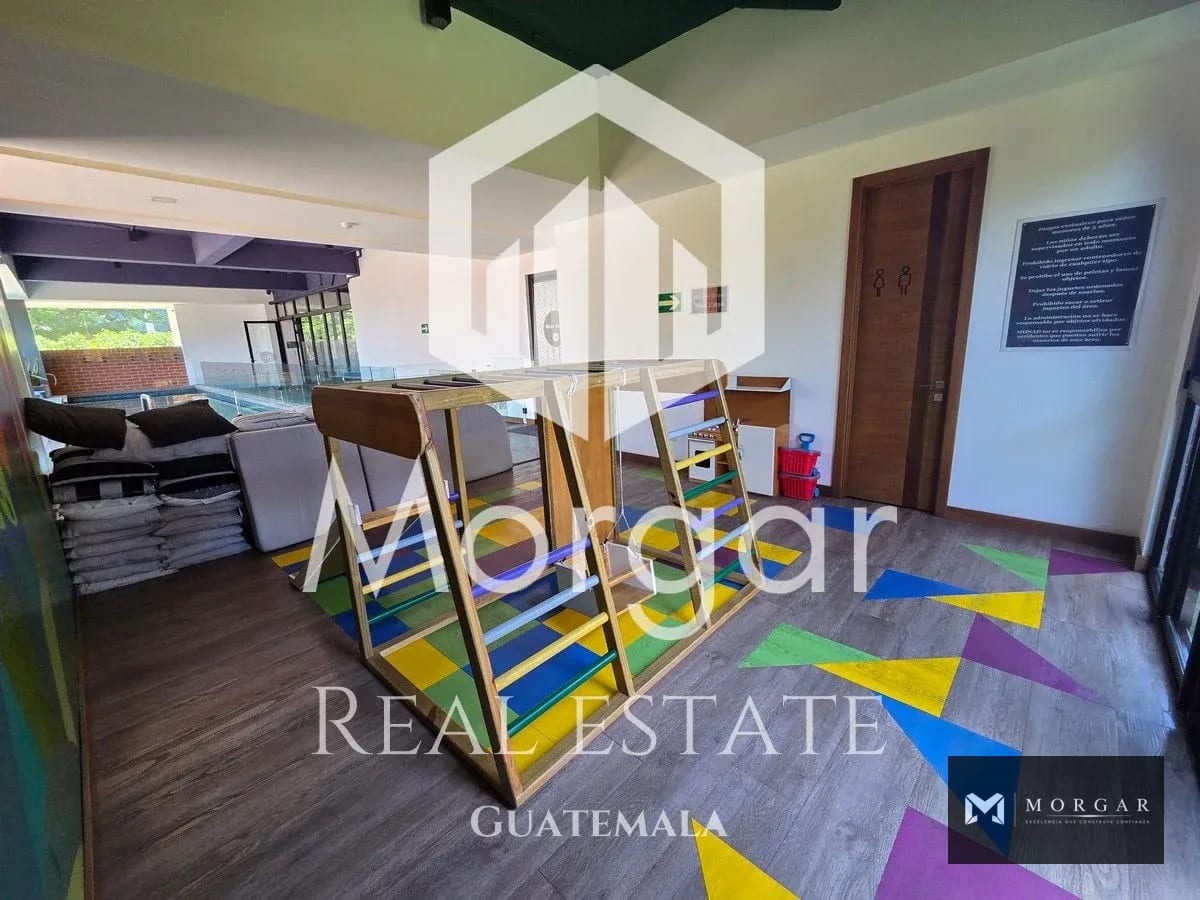 Apartamento en alquiler en Zona 10 de 3 dormitorios en $ 1,740 — Apartamento en Alquiler en Zona 10, Guatemala, Ciudad — foto 16 de 17