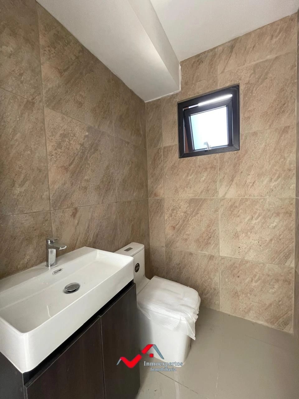 CASA EN VENTA EN ZONA 16 — Casa en Venta en Zona 16, Guatemala, Ciudad — foto 5 de 17