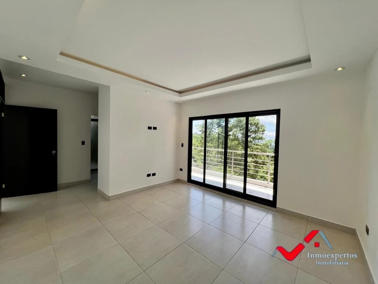 CASA EN VENTA EN ZONA 16 — Casa en Venta en Zona 16, Guatemala, Ciudad — foto 14 de 17