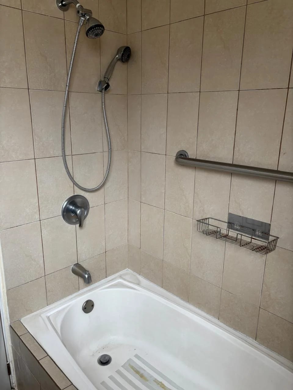 CASA EN VENTA CARRETERA A EL SALVADOR KM. 19.8 CONDOMINIO LOS MANZANILLOS — Casa en Venta en Las Manzanillas, Carretera a El Salvador, Guatemala, Ciudad — foto 15 de 17