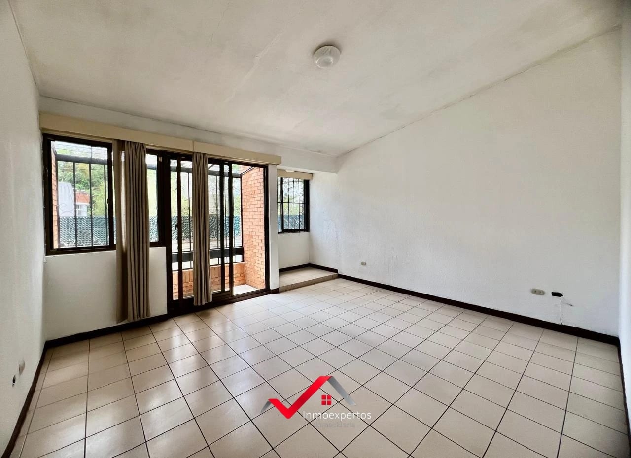 CASA EN VENTA EN FRAIJANES KM 27 — Casa en Venta en Carretera a El Salvador, Guatemala, Ciudad — foto 6 de 14