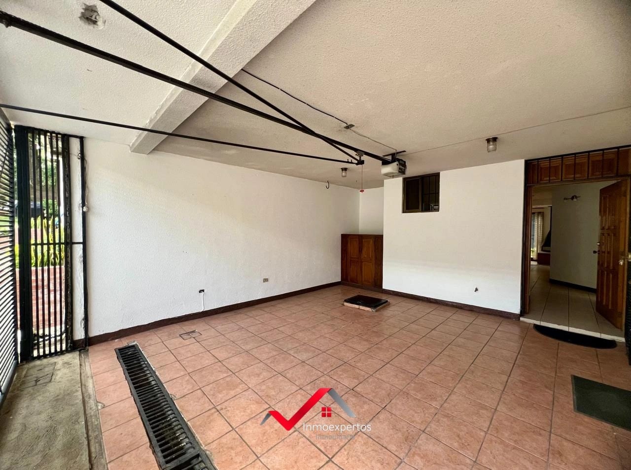 CASA EN VENTA EN FRAIJANES KM 27 — Casa en Venta en Carretera a El Salvador, Guatemala, Ciudad — foto 10 de 14