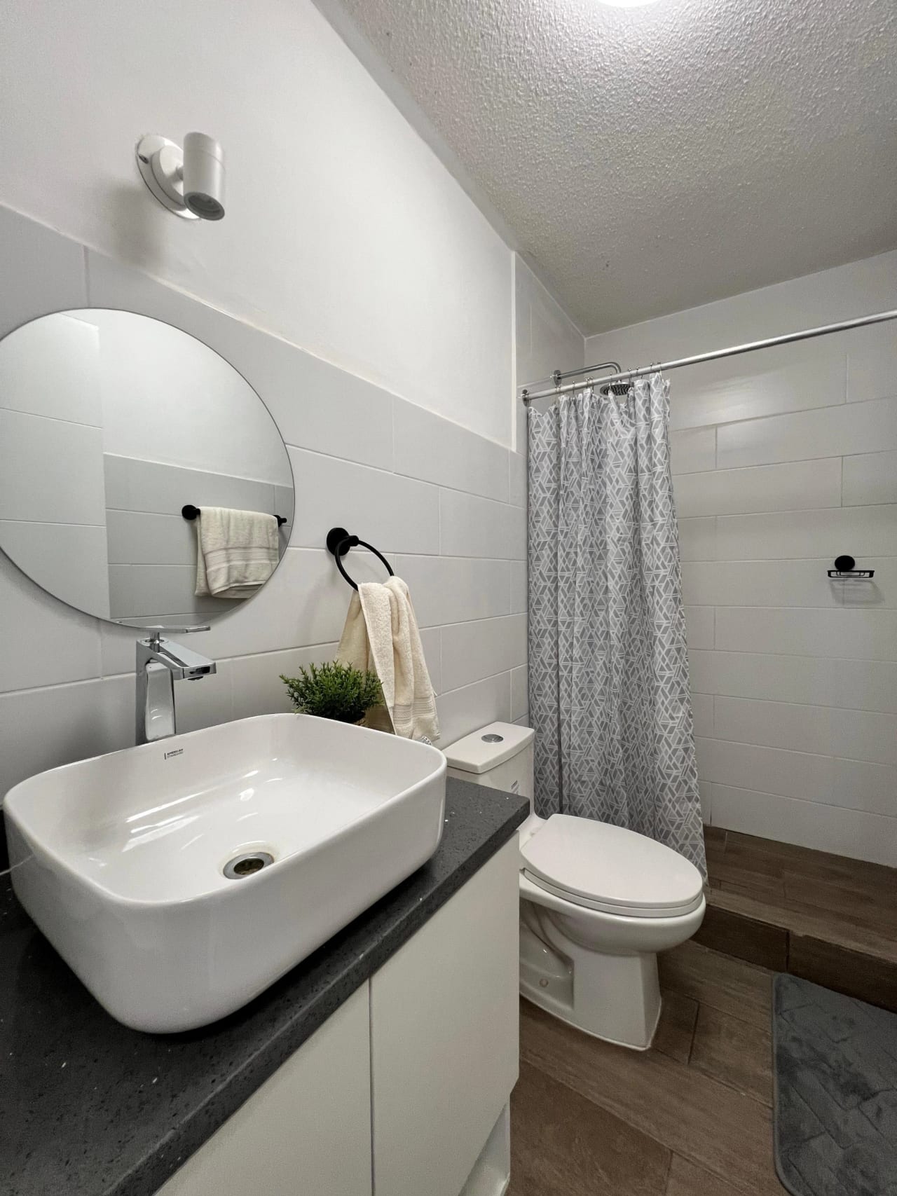 CASA EN VENTA EN FAIJANES KM 27 — Casa en Venta en Carretera a El Salvador, Guatemala, Ciudad — foto 6 de 17