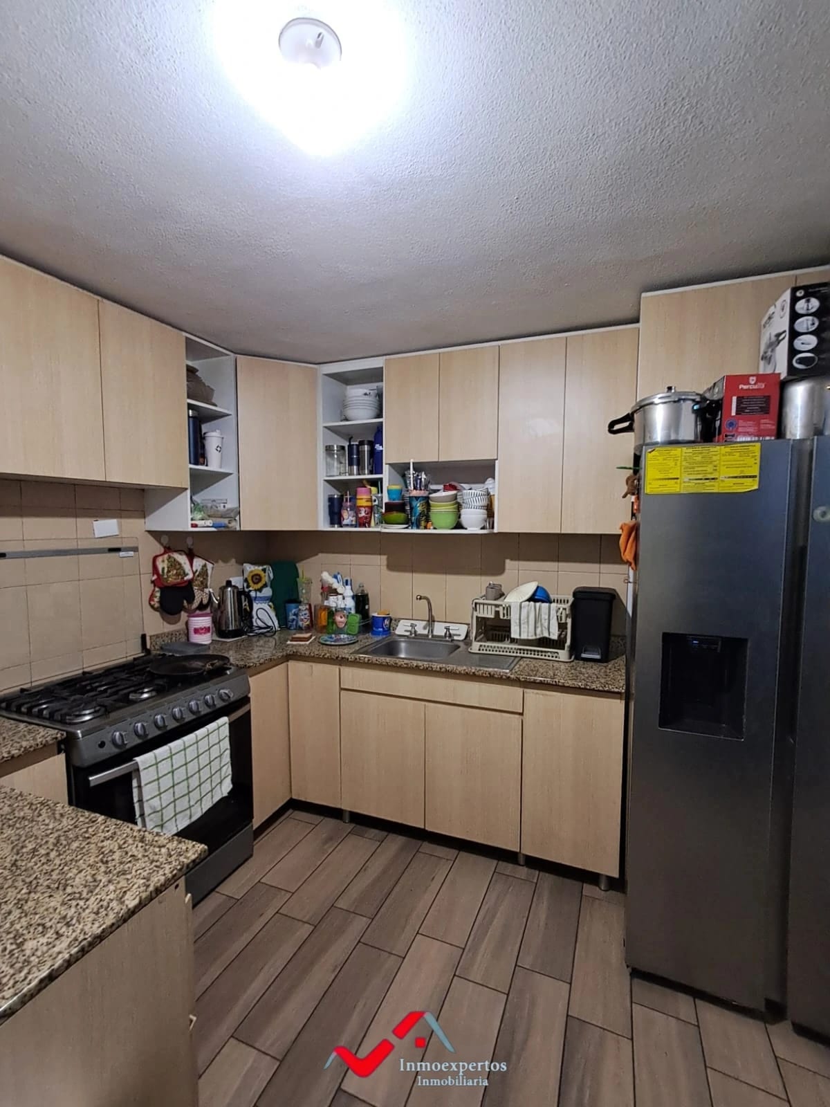 CASA EN VENTA EN ZONA 10 DE MIXCO, CONDADO SAN JACINTO — Casa en Venta en Lomas de San Jacinto, Zona 10 Mixco, Guatemala, Ciudad — foto 5 de 16