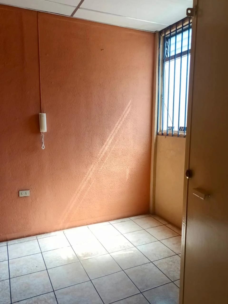 EDIFICIO EN VENTA ZONA 1, AVENIDA CENTROAMERICA — Edificio en Venta en Zona 1, Guatemala, Ciudad — foto 8 de 17