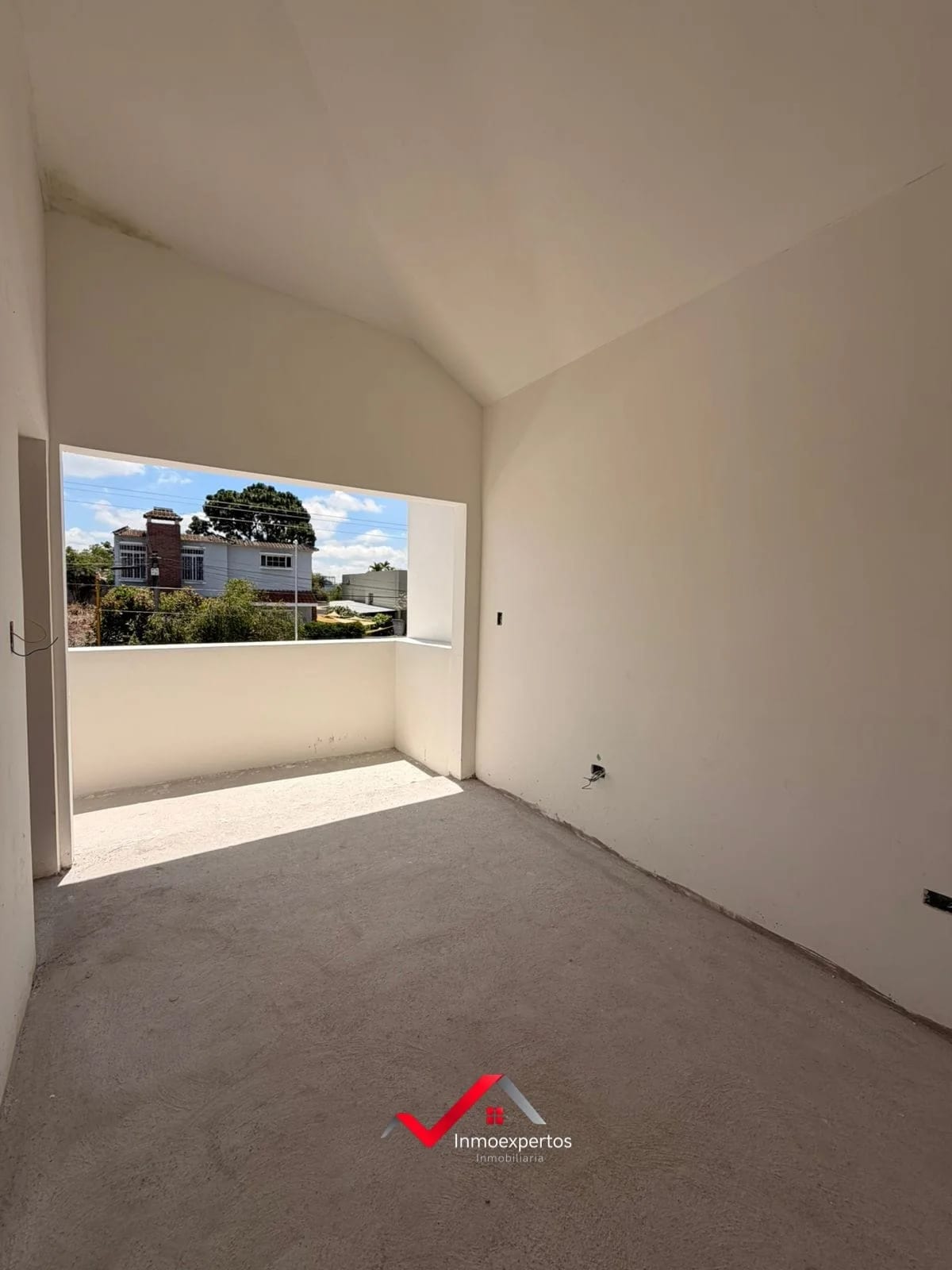Casa en Venta San Cristobal Sector B2, Zona 8 de Mixco — Casa en Venta en Zona 8 Mixco, Guatemala, Ciudad — foto 16 de 17