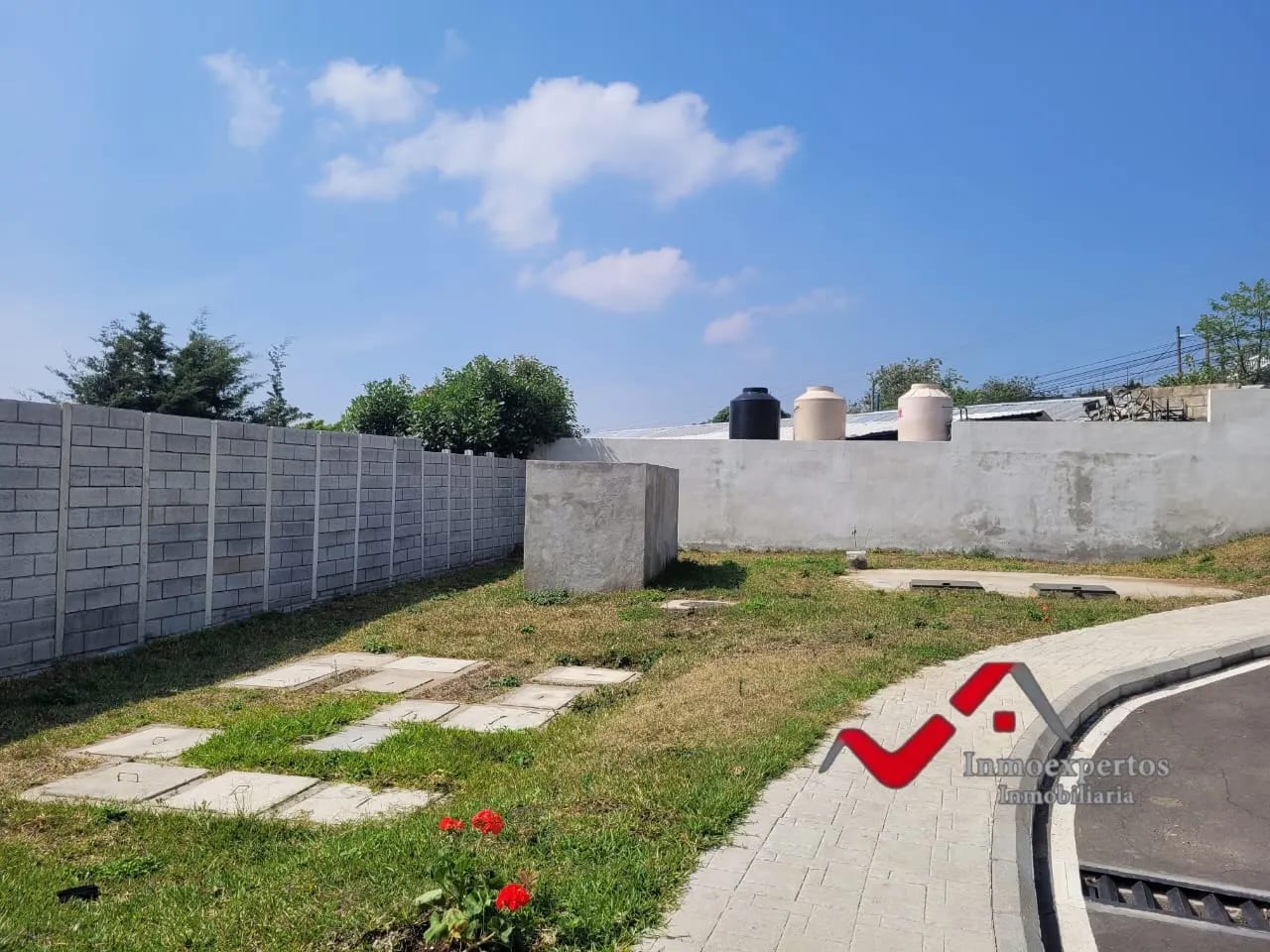 Casa en Renta Legado de Castilla, Zona 9 Mixco a 10 minutos de San Cr — Casa en Alquiler en legado de castilla, Zona 9 Mixco, Guatemala, Ciudad — foto 4 de 12