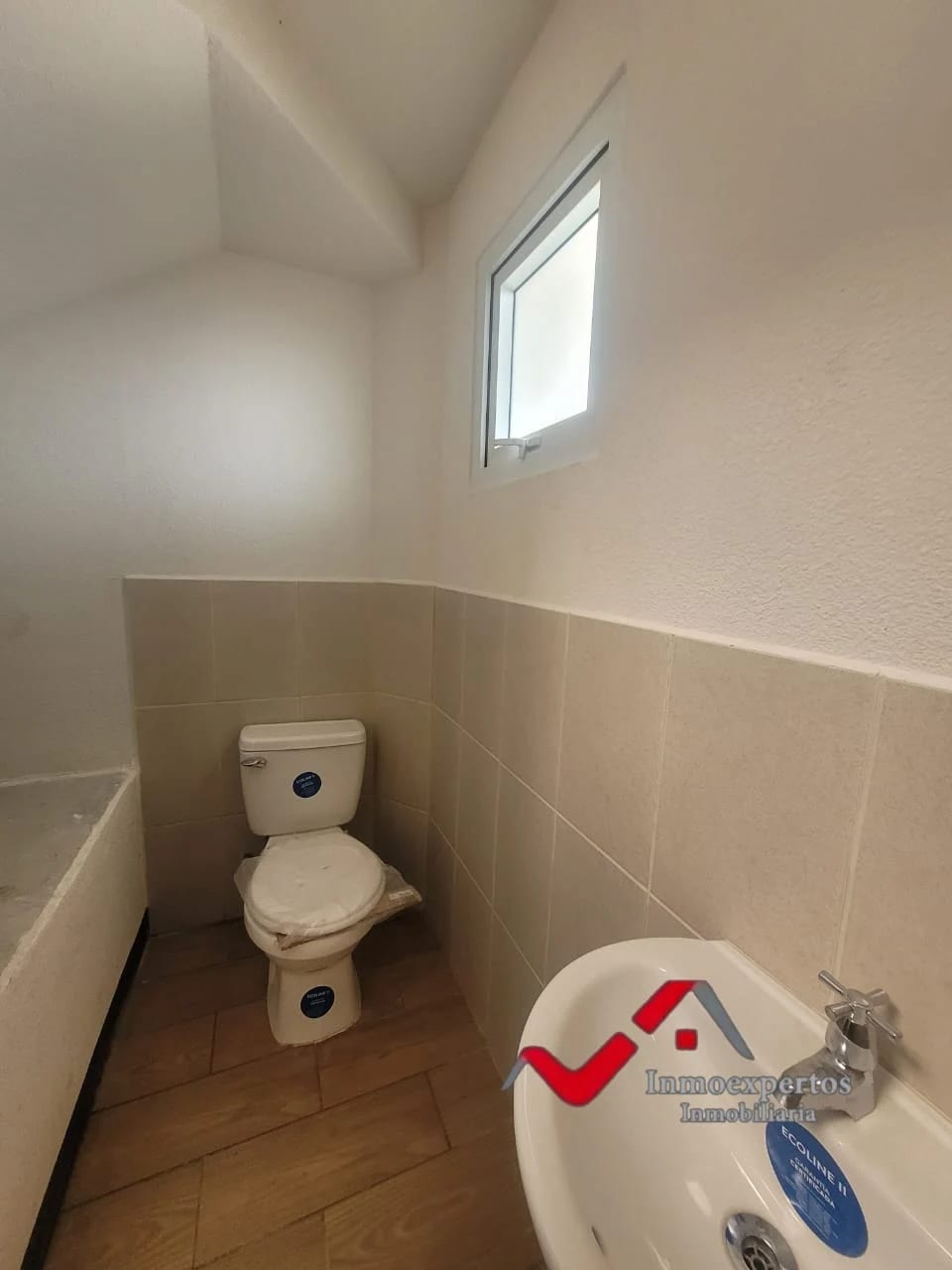 Casa en Renta Legado de Castilla, Zona 9 Mixco a 10 minutos de San Cr — Casa en Alquiler en legado de castilla, Zona 9 Mixco, Guatemala, Ciudad — foto 8 de 12