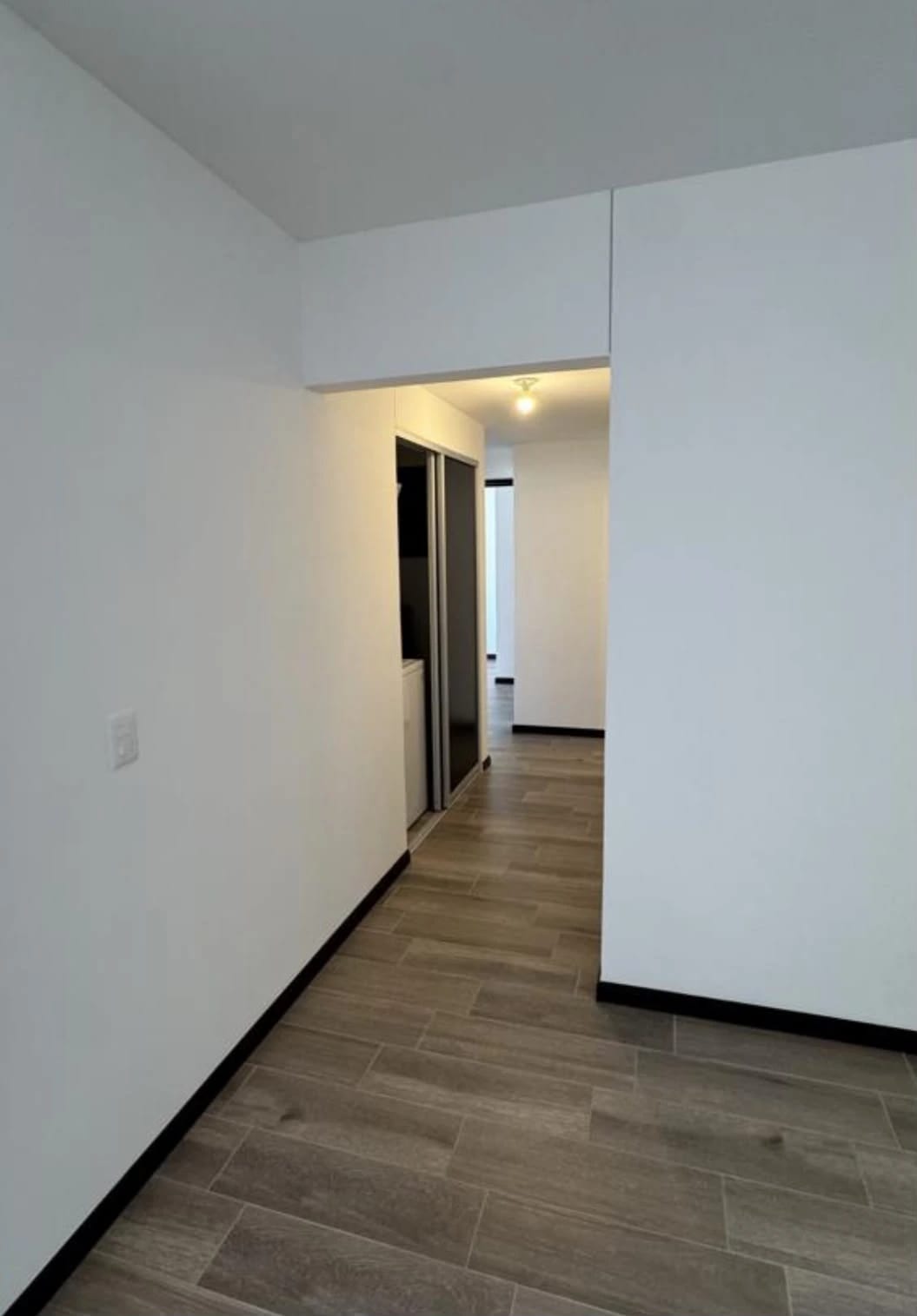 Apartamento en Renta en Zona 14 Edificio Segheria — Apartamento en Alquiler en Segheria, Zona 14, Guatemala, Ciudad — foto 6 de 14
