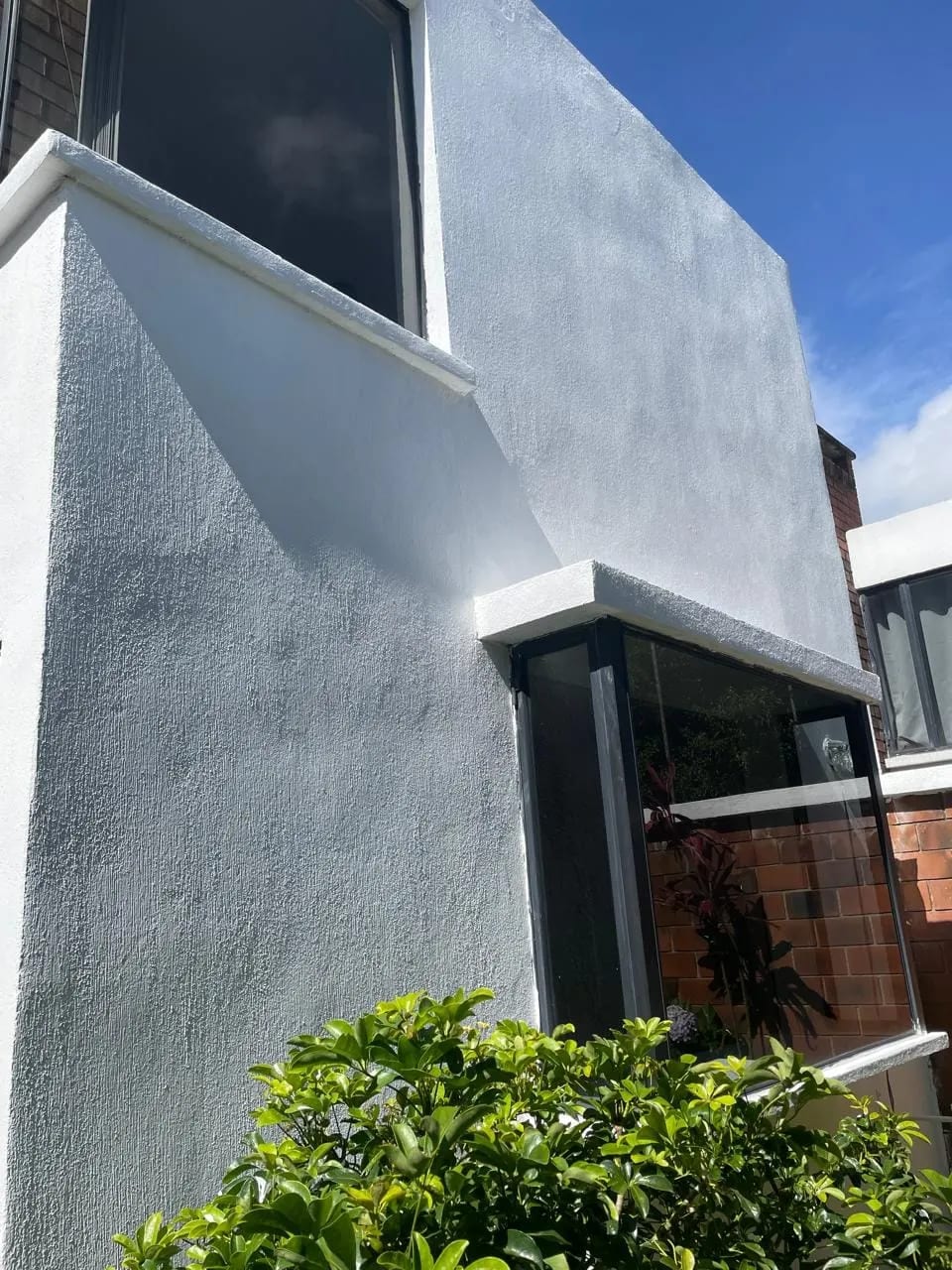 EXCLUSIVA OPORTUNIDAD EN CES Casa en Venta - Condominio "Jardín del Valle" — Casa en Venta en Santa Catarina Pinula, Guatemala, Ciudad — foto 2 de 14
