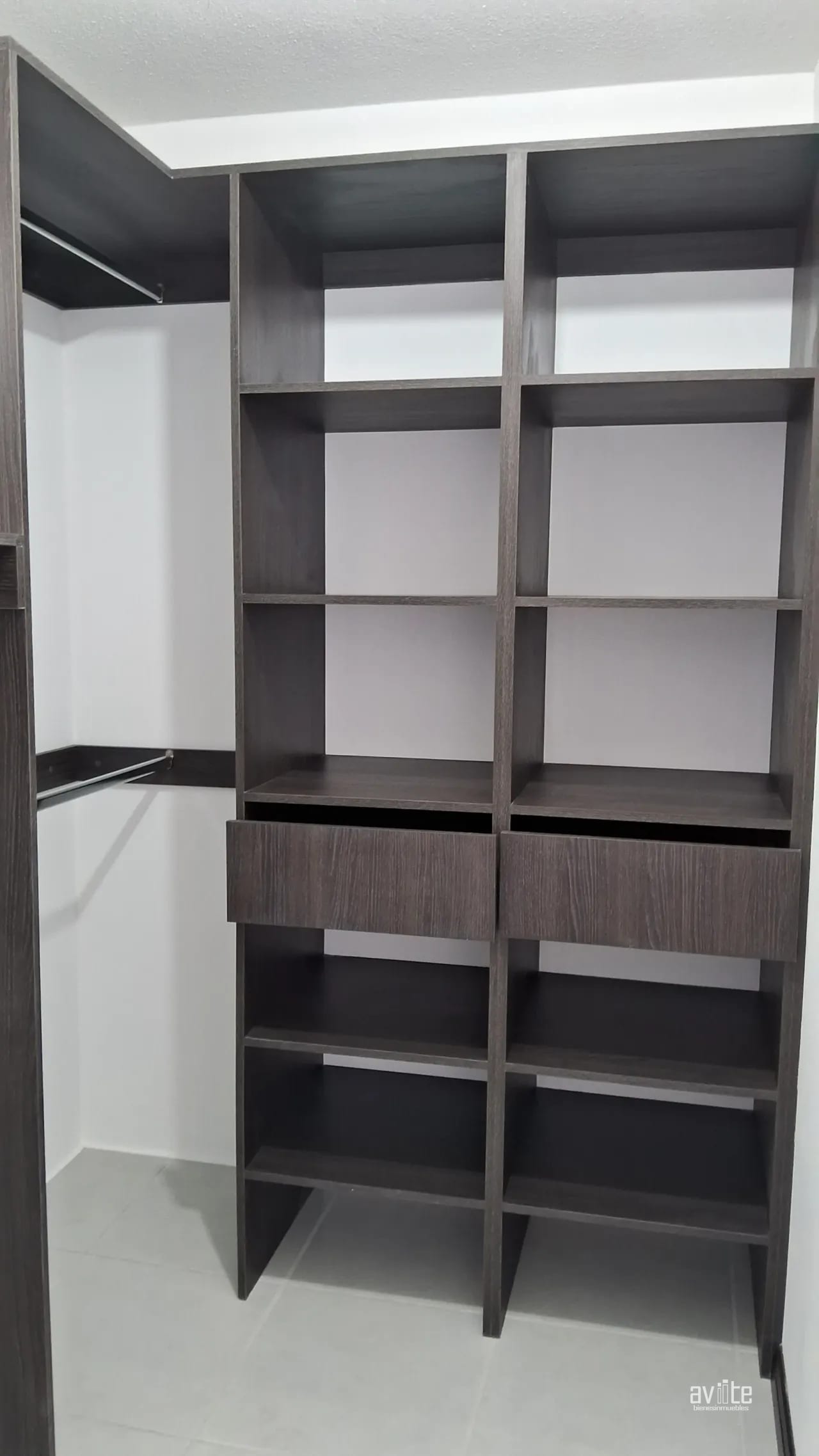 Serena, Condado Naranjo, Apartamento en alquiler, nivel alto — Apartamento en Alquiler en Condado Naranjo, Zona 4 Mixco, Guatemala, Ciudad — foto 9 de 13