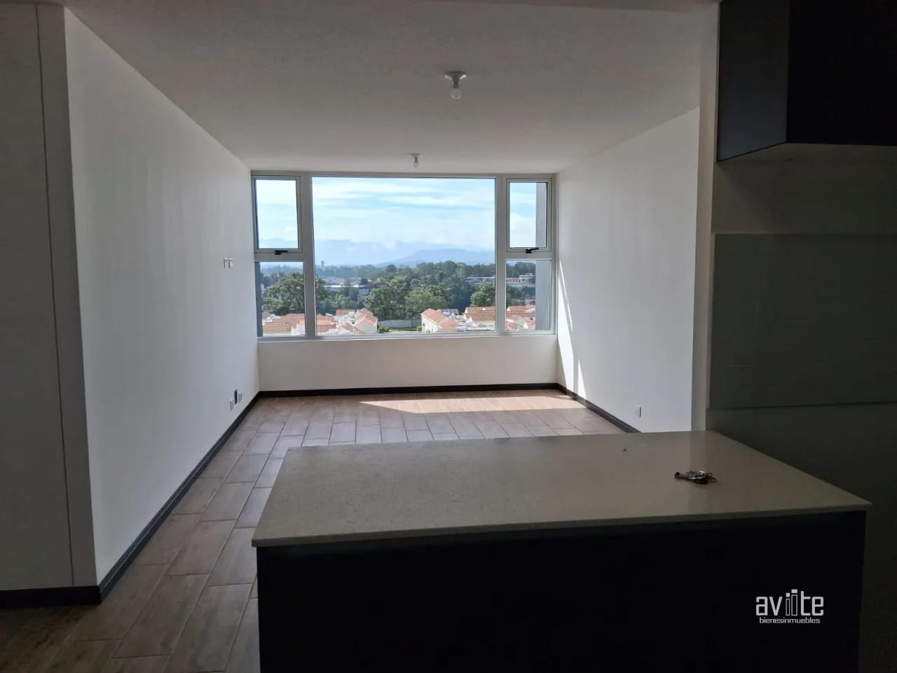 Serena, Condado Naranjo, Apartamento en alquiler, nivel alto — Apartamento en Alquiler en Condado Naranjo, Zona 4 Mixco, Guatemala, Ciudad — foto 10 de 13