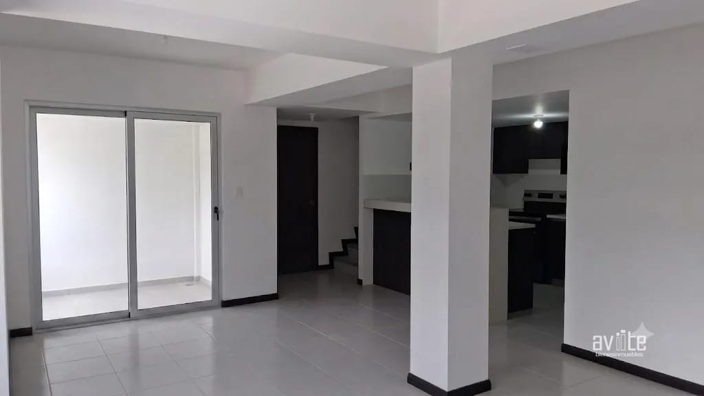 Villa de dos niveles para estrenar con linea blanca. Condado Naranjo — Apartamento en Alquiler en Condado Naranjo, Zona 4 Mixco, Guatemala, Ciudad — foto 2 de 13