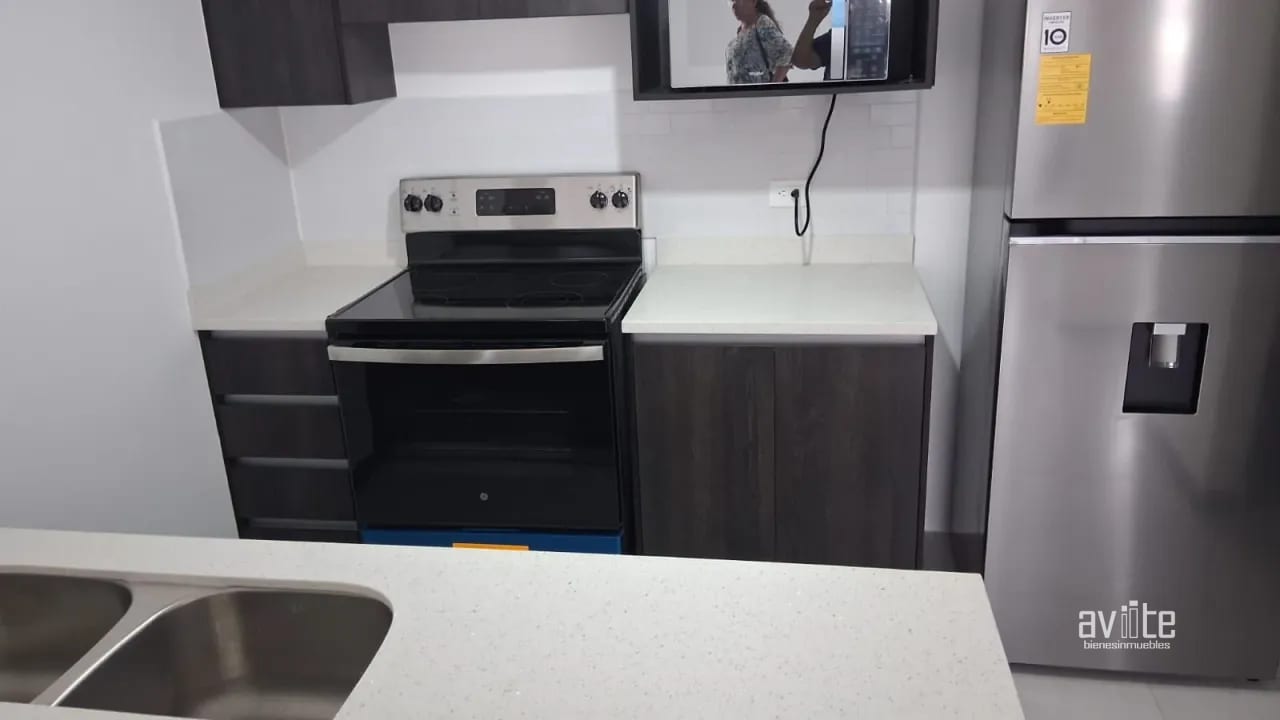 Villa de dos niveles para estrenar con linea blanca. Condado Naranjo — Apartamento en Alquiler en Condado Naranjo, Zona 4 Mixco, Guatemala, Ciudad — foto 4 de 13