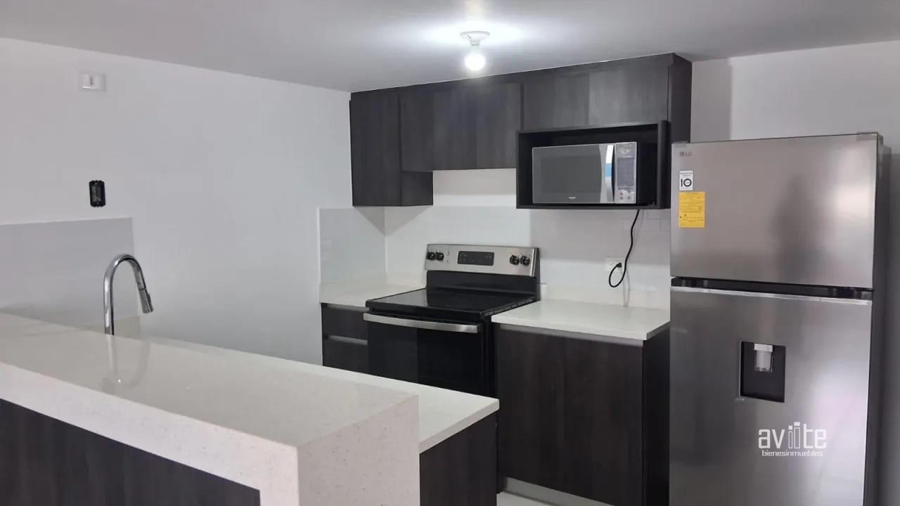 Villa de dos niveles para estrenar con linea blanca. Condado Naranjo — Apartamento en Alquiler en Condado Naranjo, Zona 4 Mixco, Guatemala, Ciudad — foto 5 de 13