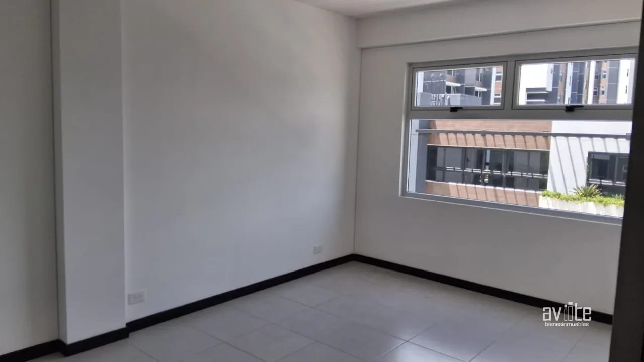 Villa de dos niveles para estrenar con linea blanca. Condado Naranjo — Apartamento en Alquiler en Condado Naranjo, Zona 4 Mixco, Guatemala, Ciudad — foto 8 de 13