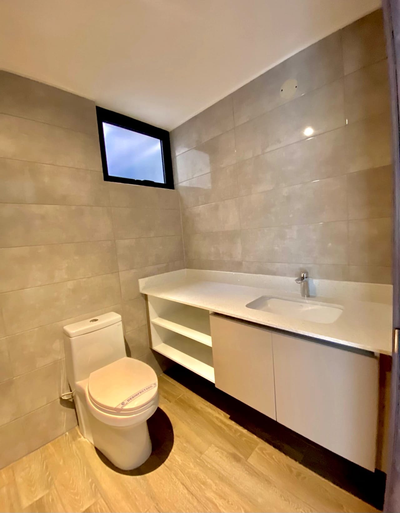 Apartamento con Amenidades para toda la Fam en Alquiler Z.15 — Apartamento en Alquiler en Zona 16, Guatemala, Ciudad — foto 10 de 10