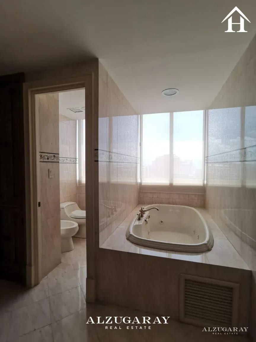 APTO. AMPLIO Y ELEGANTE - 3 HAB. / VILLA RISHO, Z. 14 — Apartamento en Alquiler en Zona 14, Guatemala, Ciudad — foto 11 de 11