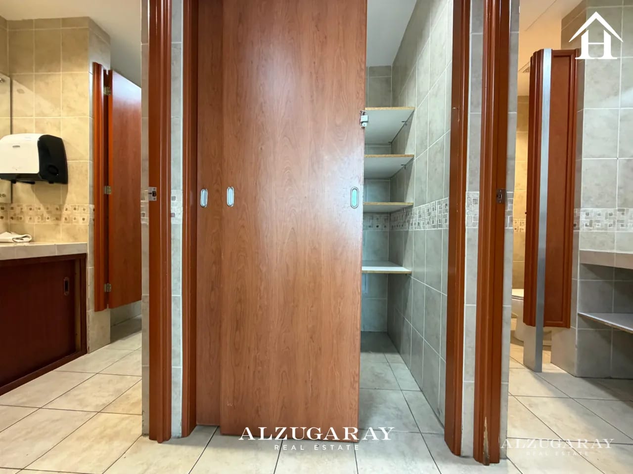 OFICINA AMPLIA ZONA 15 -200 M2 / EDIFICIO AVANTE — Oficina en Alquiler en Avante, Zona 15, Guatemala, Ciudad — foto 9 de 12