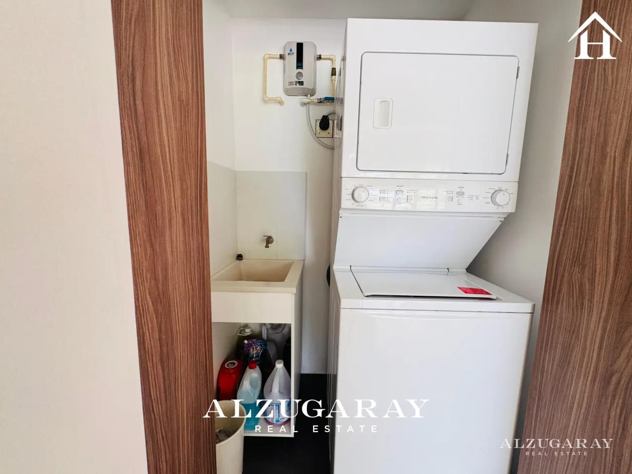 Apartamento Amueblado | 2 Hab. | Edificio en Zona 15 — Apartamento en Alquiler en Zona 15, Guatemala, Ciudad — foto 7 de 15