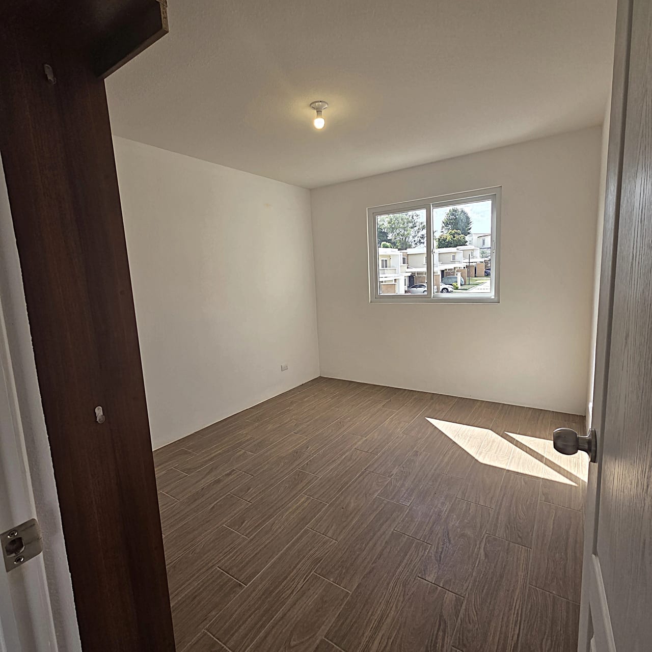 Casa Nueva en Venta, Km. 25 Carretera a El Salvador — Casa en Venta en Carretera a El Salvador, Guatemala, Ciudad — foto 6 de 17