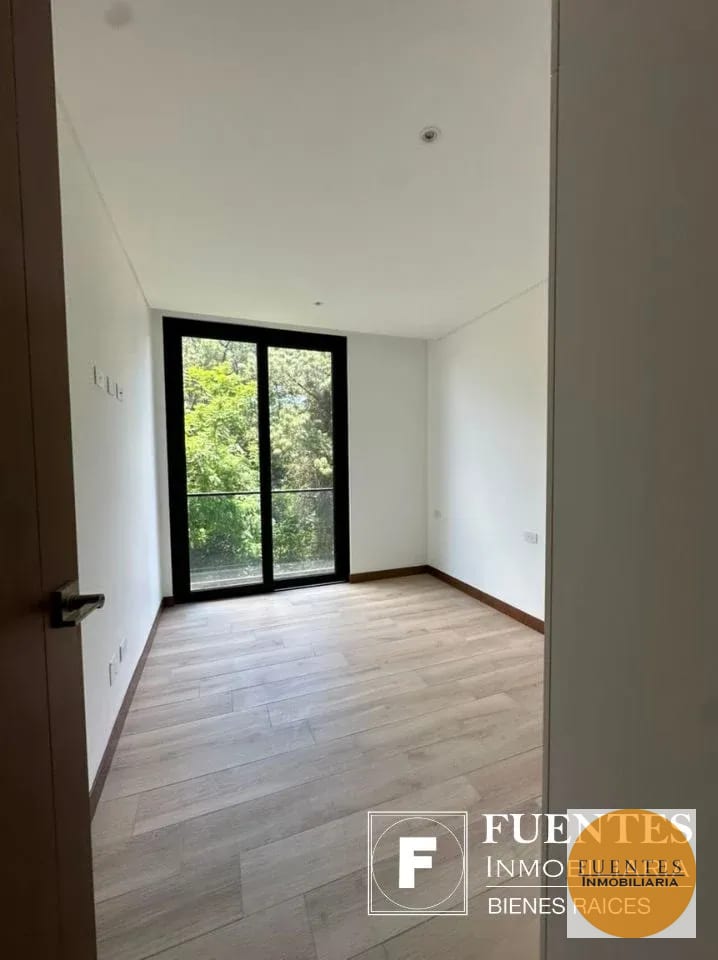 Apartamento en Alquiler - Torre Ferré Diez - Zona 10 - (piso 4) — Apartamento en Alquiler en Zona 10, Guatemala, Ciudad — foto 4 de 6